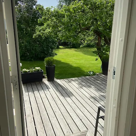 Air-conditioned 50 Sqm Near Subway Appartement Helsinki