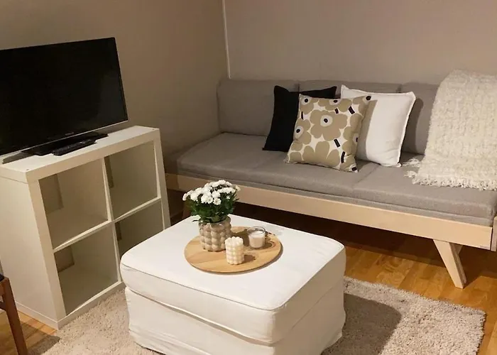 Air-conditioned 50 Sqm Near Subway Appartement Helsinki