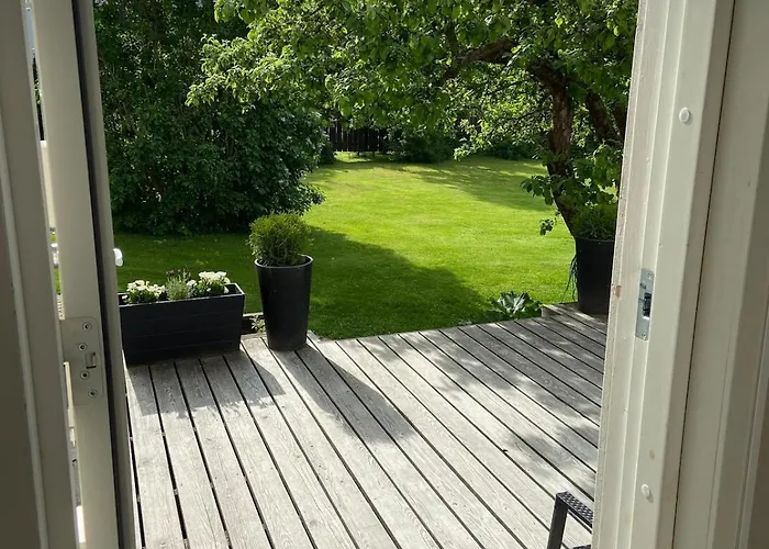 Air-conditioned 50 Sqm Near Subway Apartamento Helsinki